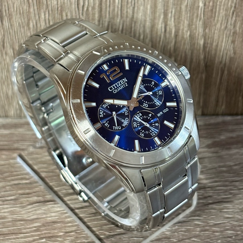 Blue Citizen Stainless Steel Silver Men’s Watch With New Battery